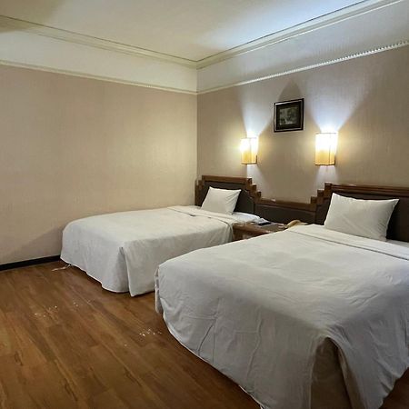 Tapeng Bay Holiday Hotel Донґан Екстер'єр фото
