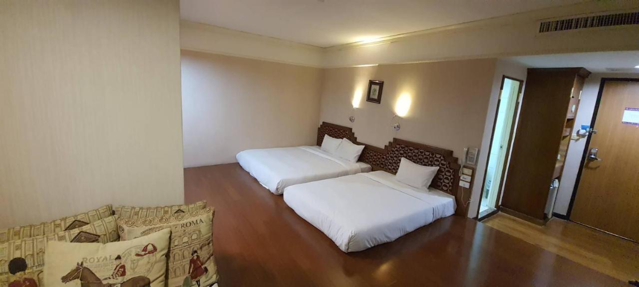 Tapeng Bay Holiday Hotel Донґан Екстер'єр фото
