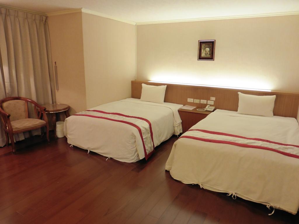 Tapeng Bay Holiday Hotel Донґан Екстер'єр фото