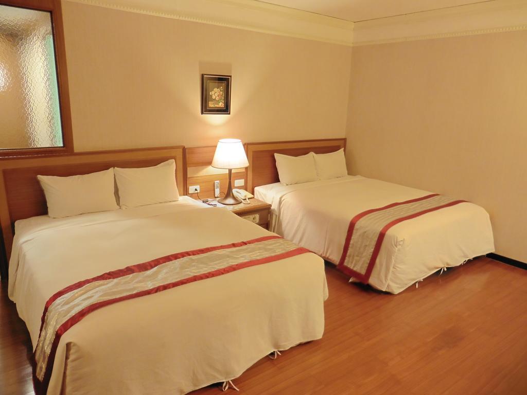 Tapeng Bay Holiday Hotel Донґан Екстер'єр фото