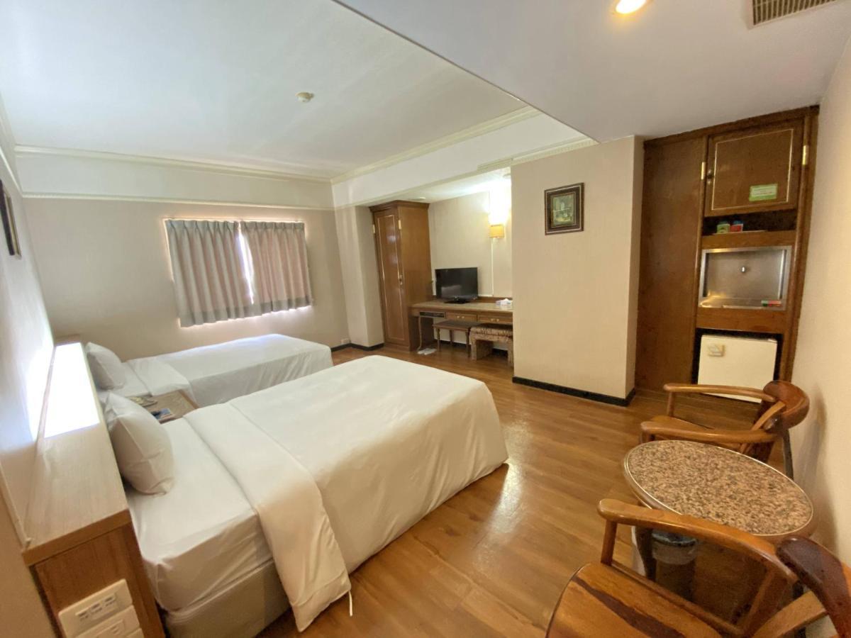 Tapeng Bay Holiday Hotel Донґан Екстер'єр фото